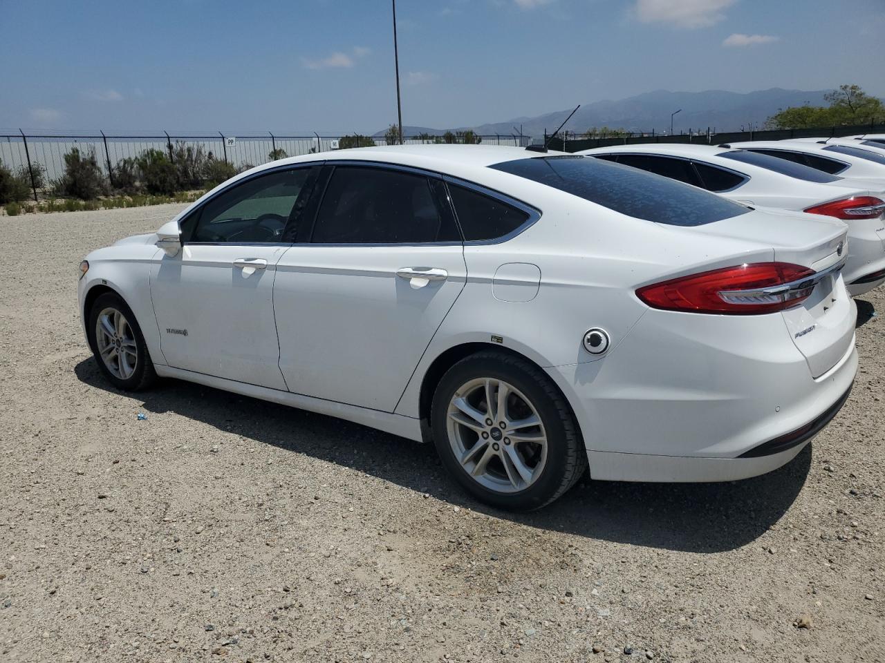 2018 Ford Fusion Se Hybrid - zdjęcie 2
