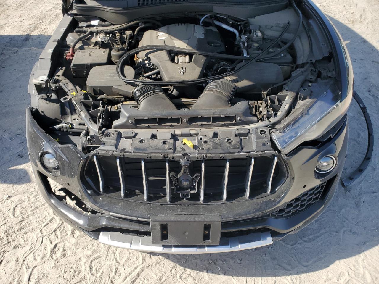 2017 Maserati Levante Luxury - zdjęcie 12