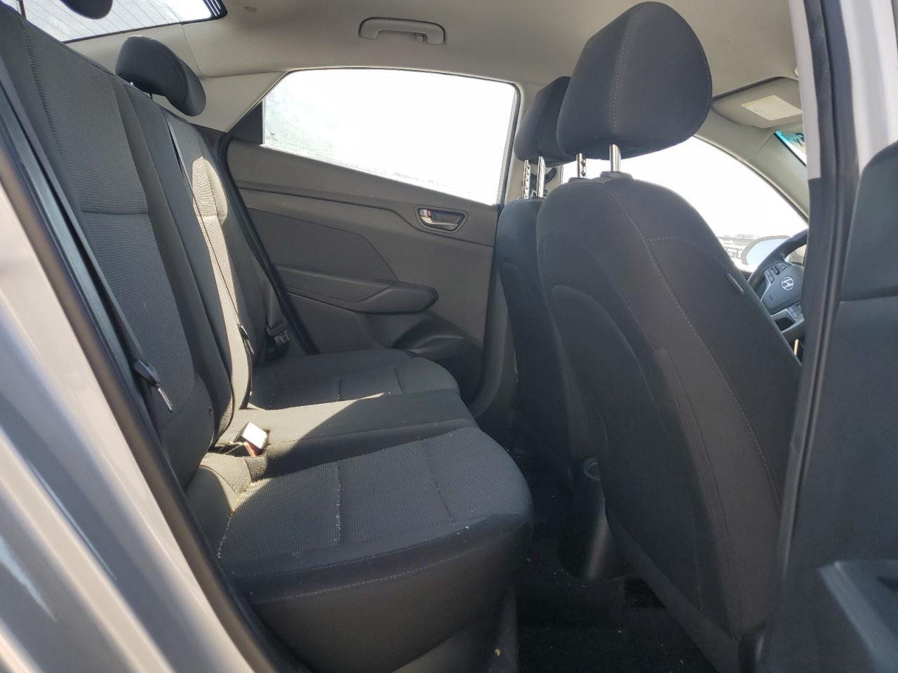 2019 Hyundai Accent Se - zdjęcie 10