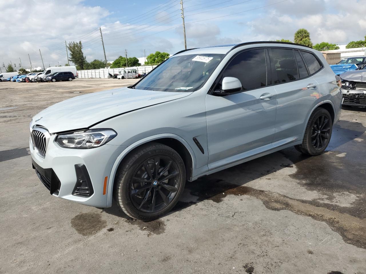 2022 BMW X3 - zdjęcie główne
