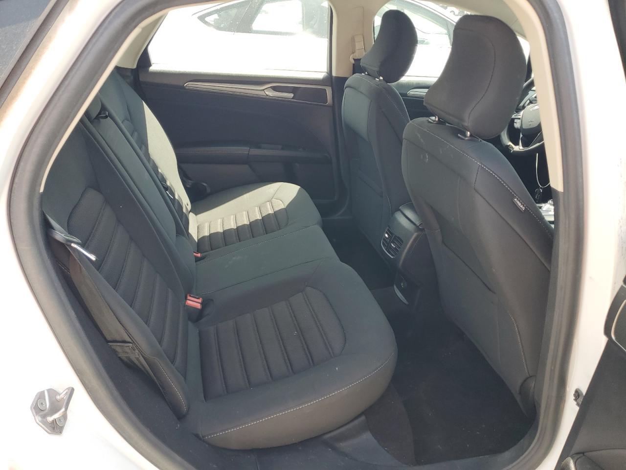 2019 Ford Fusion Se - zdjęcie 10