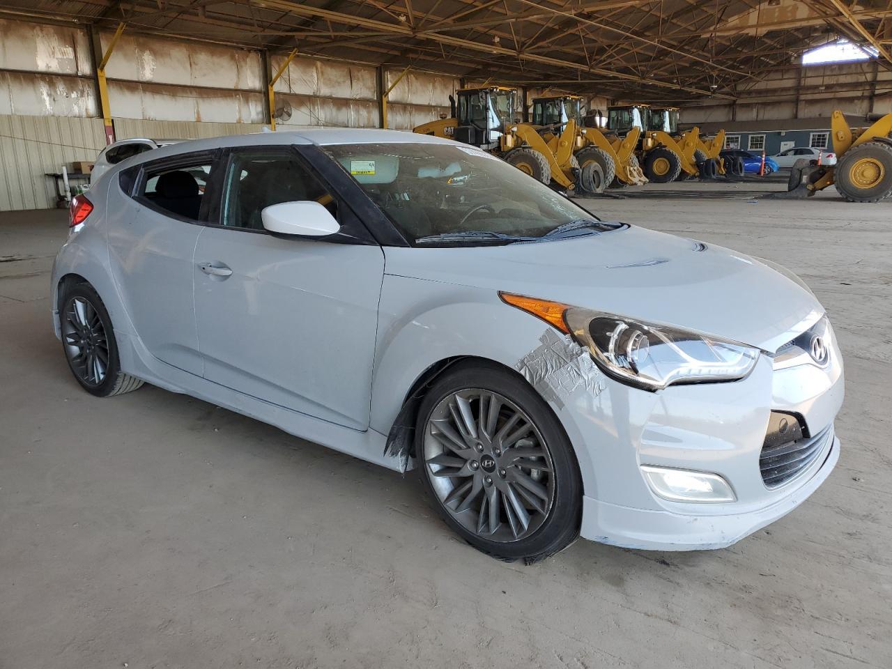2013 Hyundai Veloster - zdjęcie 4