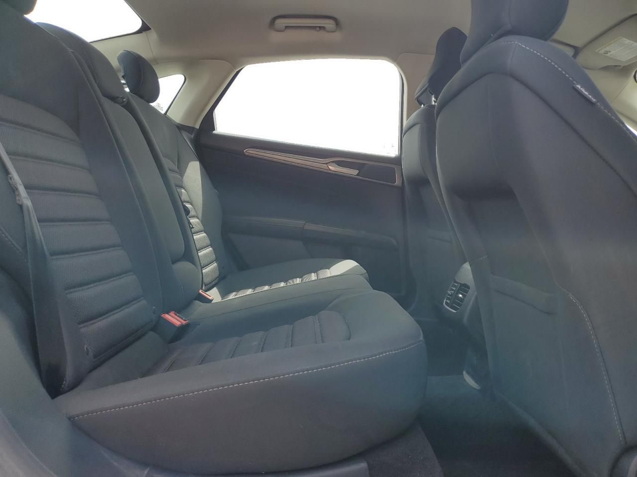 2019 Ford Fusion Se - zdjęcie 10