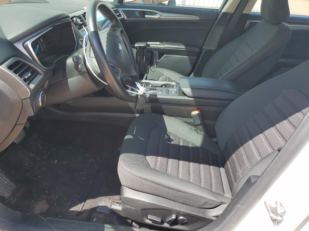 2020 Ford Fusion Se - zdjęcie 7