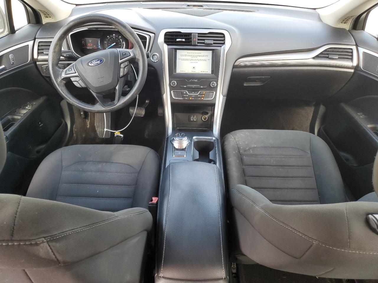 2019 Ford Fusion Se - zdjęcie 8