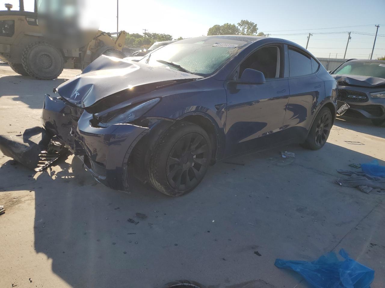 2023 Tesla Model Y - zdjęcie główne