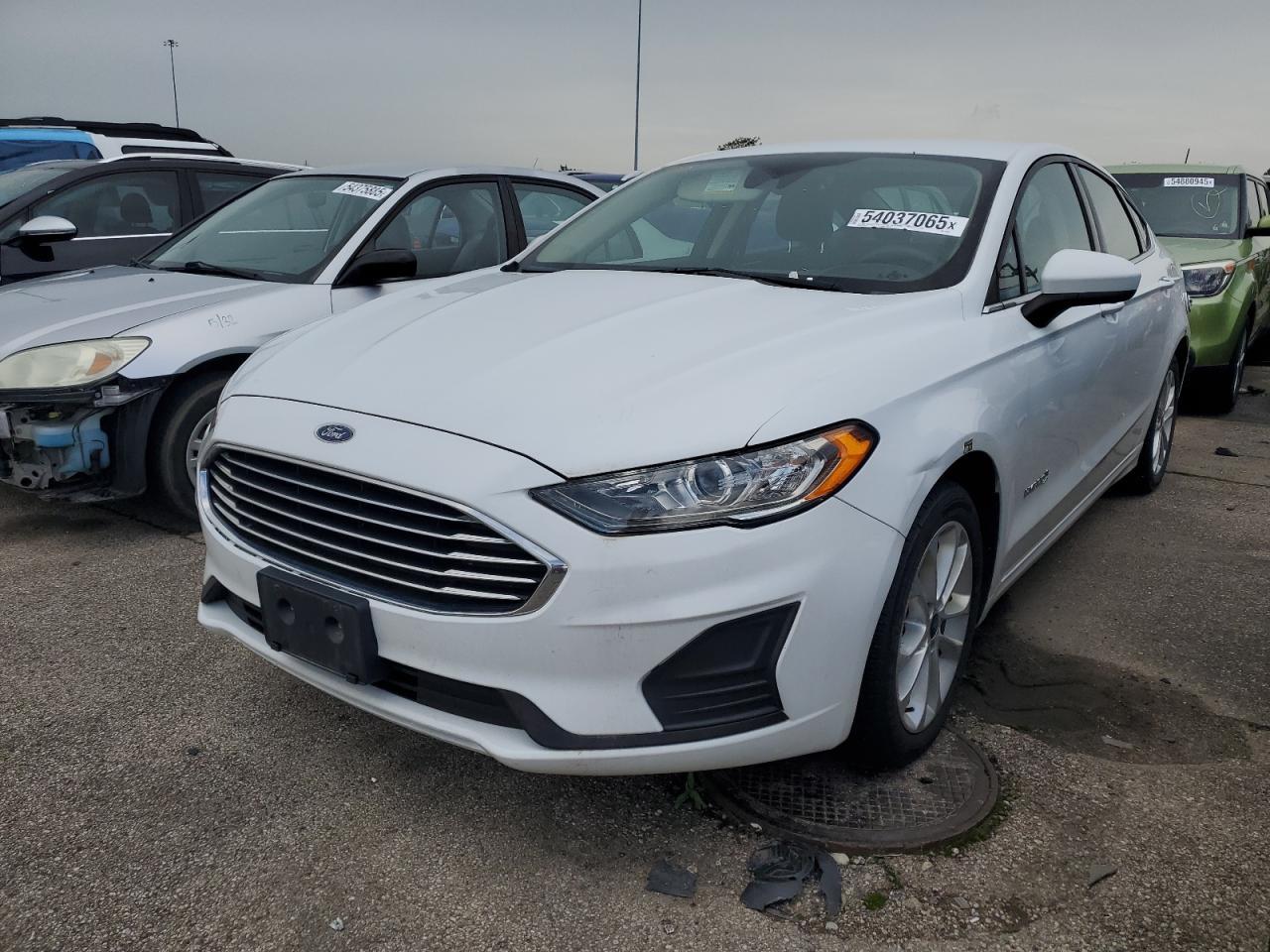 2019 Ford Fusion Se - zdjęcie główne