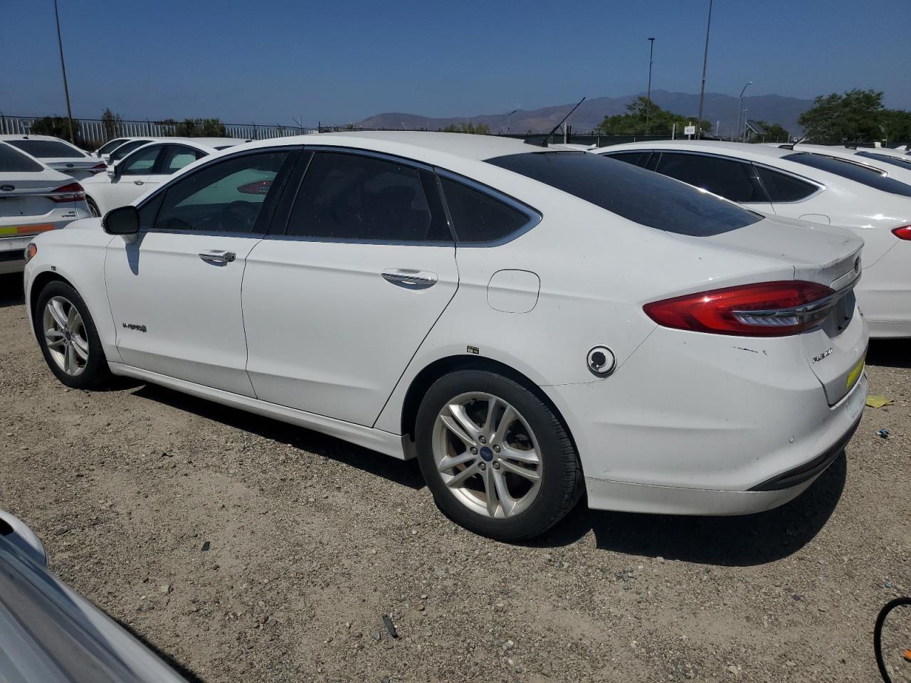 2018 Ford Fusion Se Hybrid - zdjęcie 2