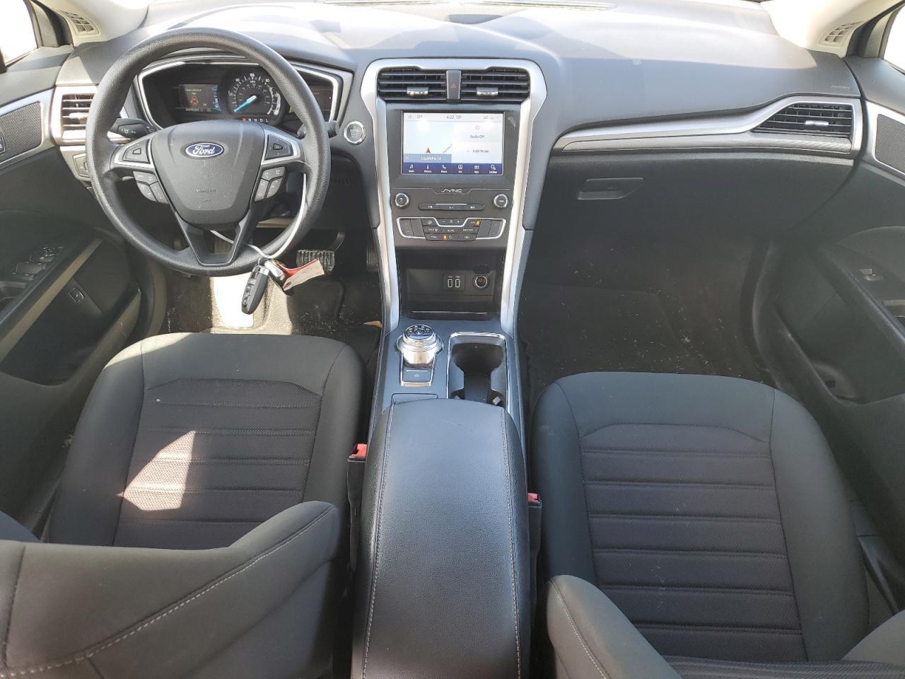 2020 Ford Fusion Se - zdjęcie 8