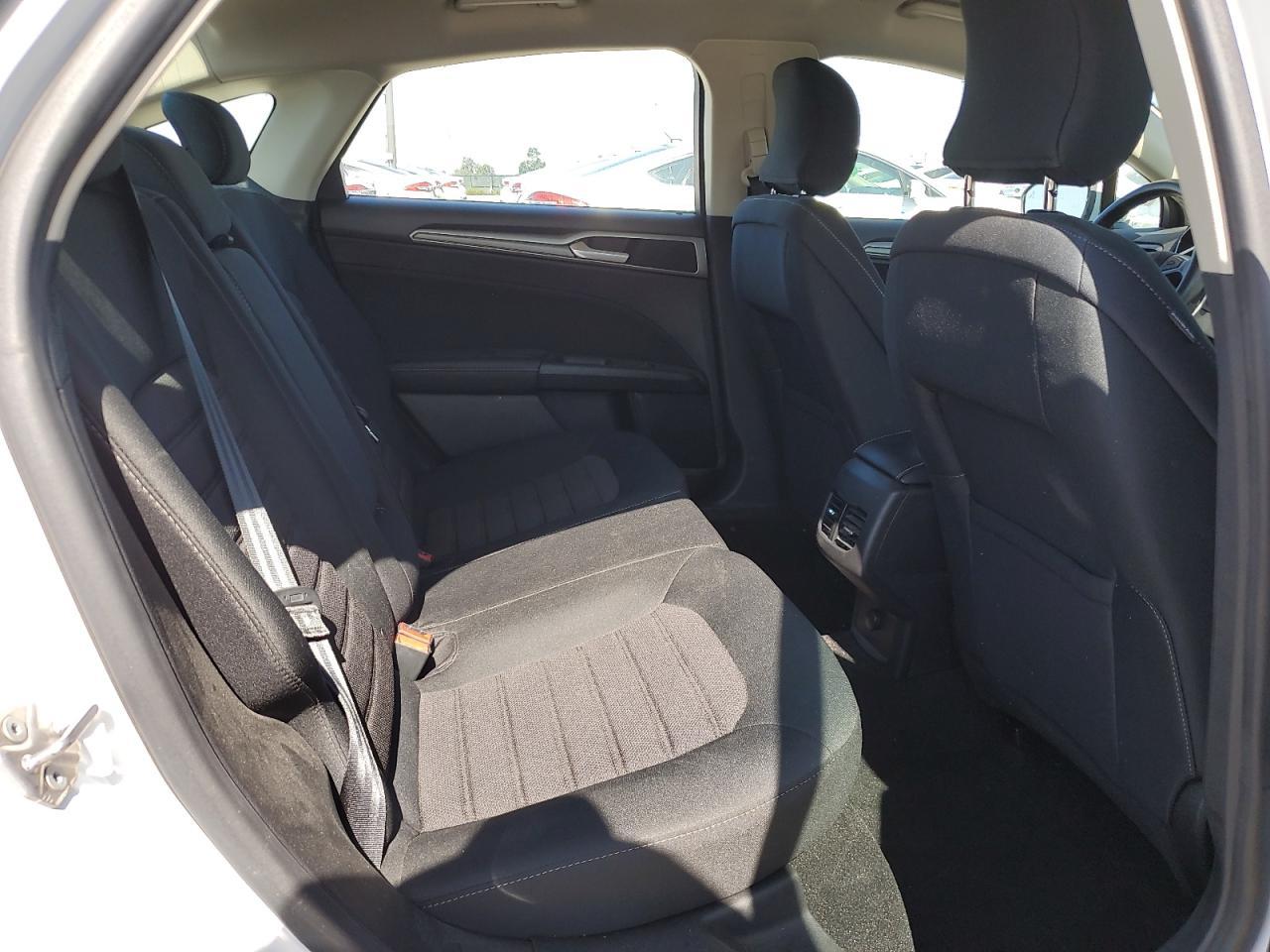 2019 Ford Fusion Se - zdjęcie 10