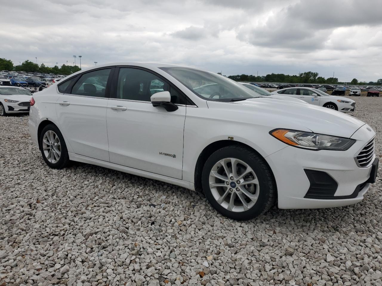 2019 Ford Fusion Se - zdjęcie 4