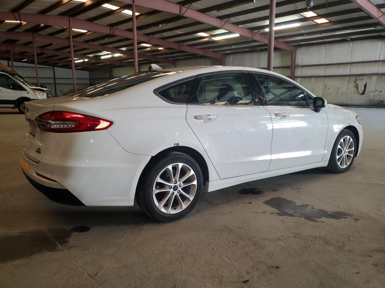 2020 Ford Fusion Se - zdjęcie 3