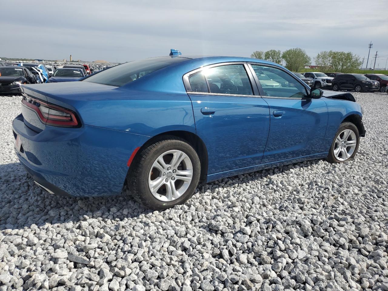 2023 Dodge Charger Sxt - zdjęcie 3