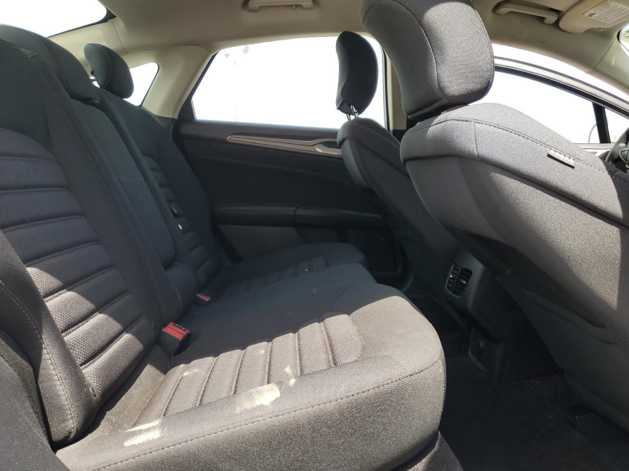 2019 Ford Fusion Se - zdjęcie 10