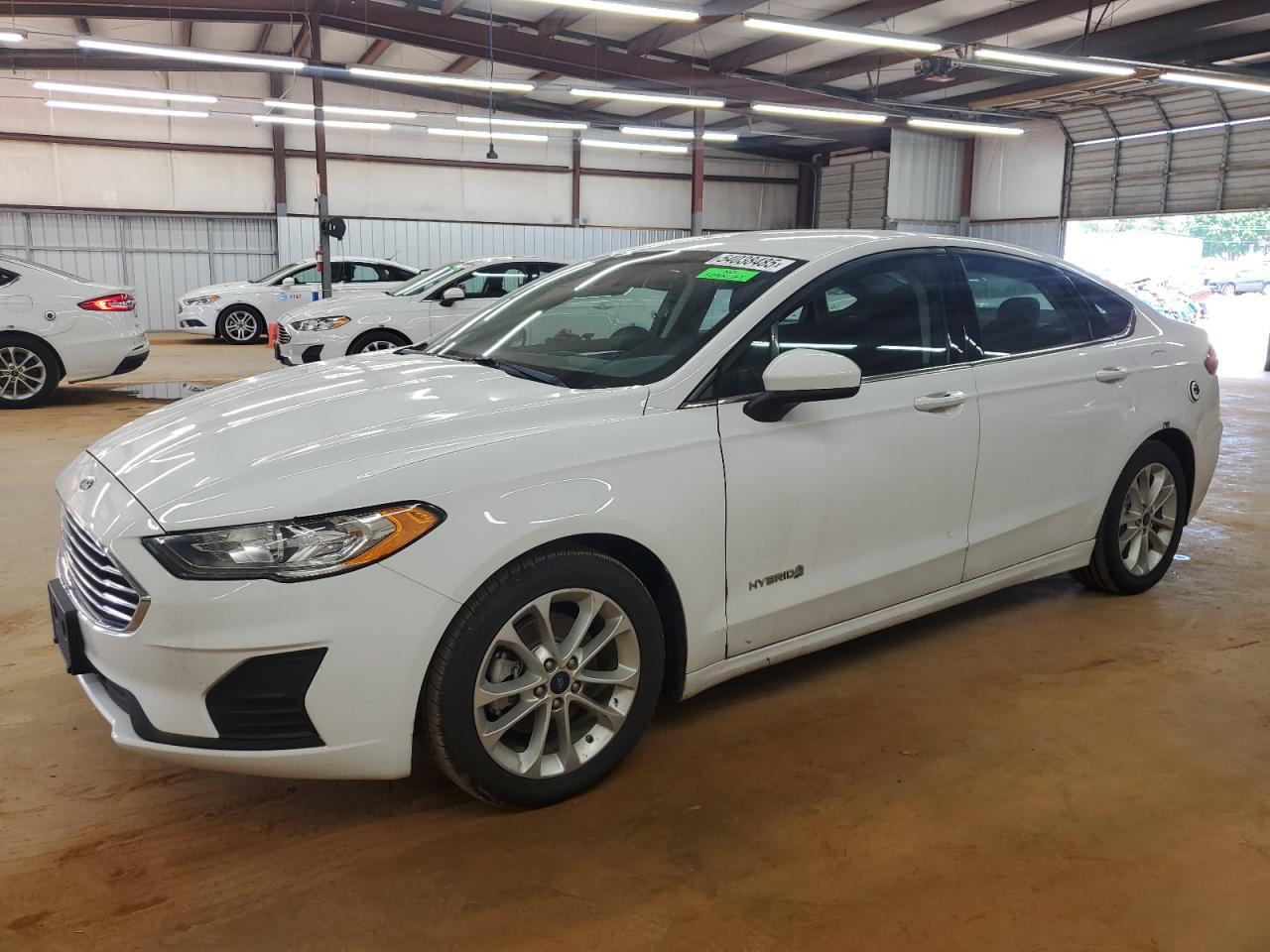 2019 Ford Fusion Se - zdjęcie główne