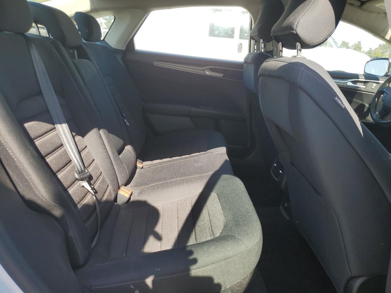 2019 Ford Fusion Se - zdjęcie 10