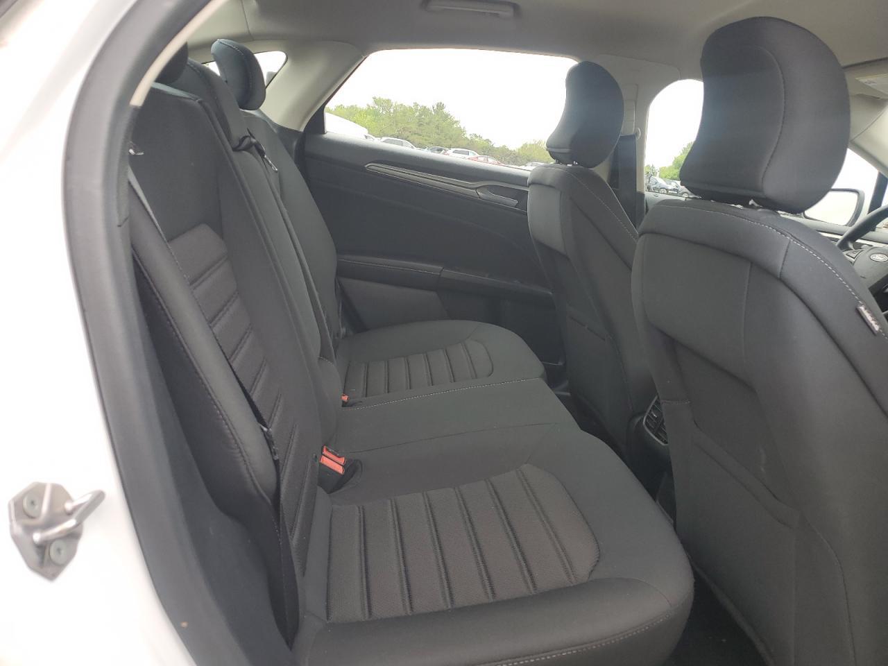 2019 Ford Fusion Se - zdjęcie 10