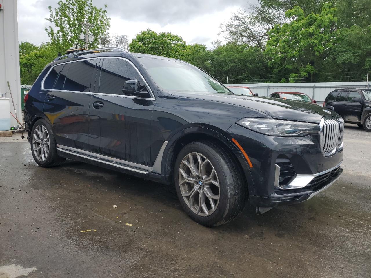 2020 BMW X7 xDrive40I - zdjęcie 4