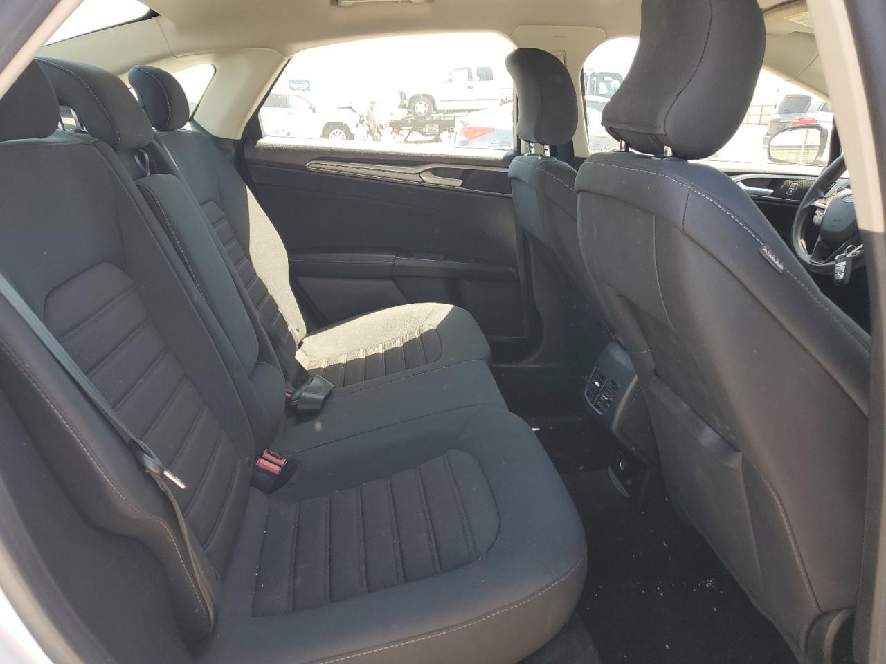 2019 Ford Fusion Se - zdjęcie 10