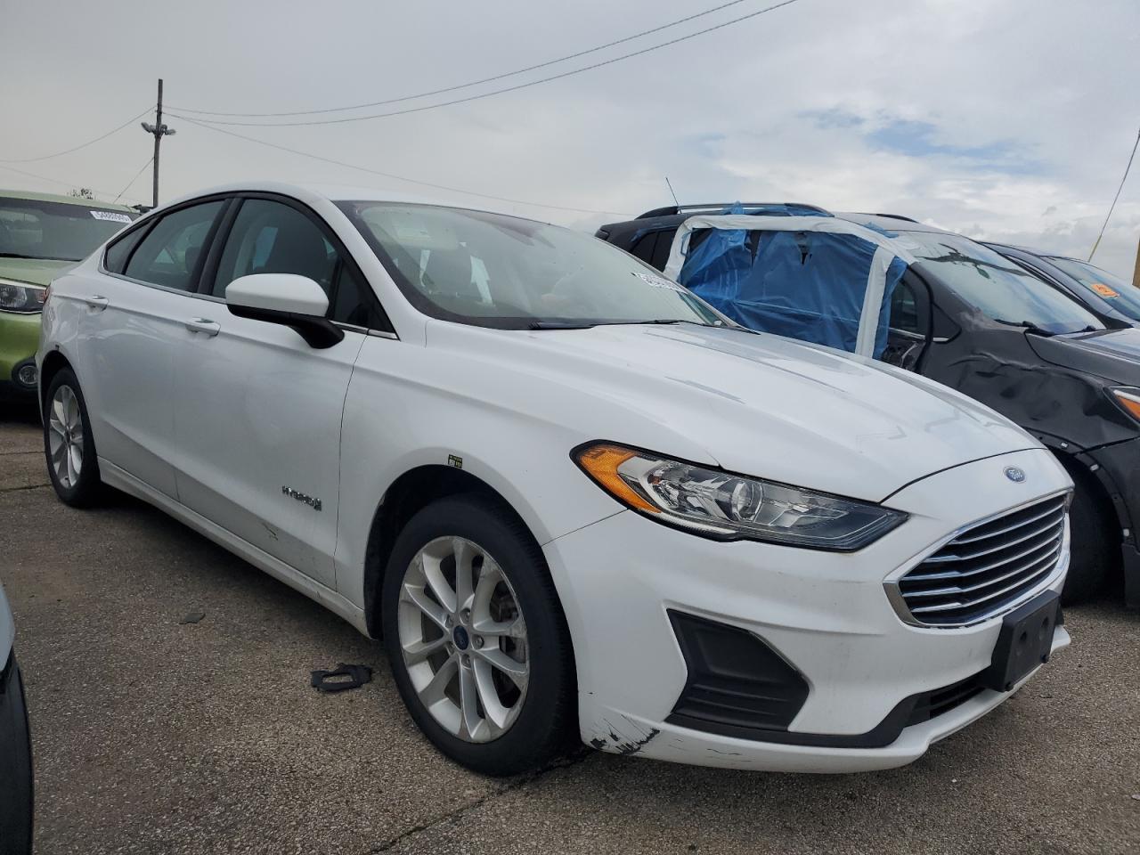 2019 Ford Fusion Se - zdjęcie 4