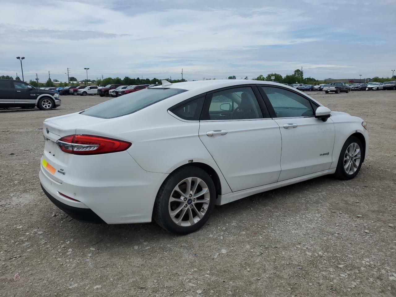 2019 Ford Fusion Se - zdjęcie 3