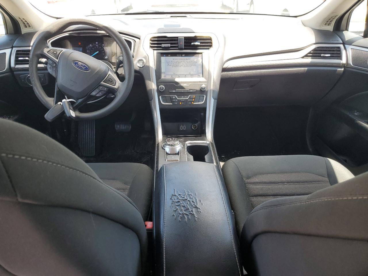 2019 Ford Fusion Se - zdjęcie 8