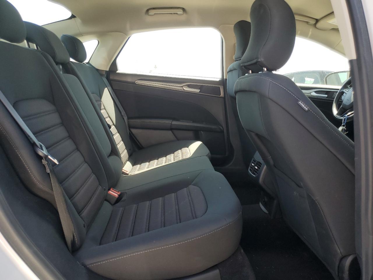 2019 Ford Fusion Se - zdjęcie 10