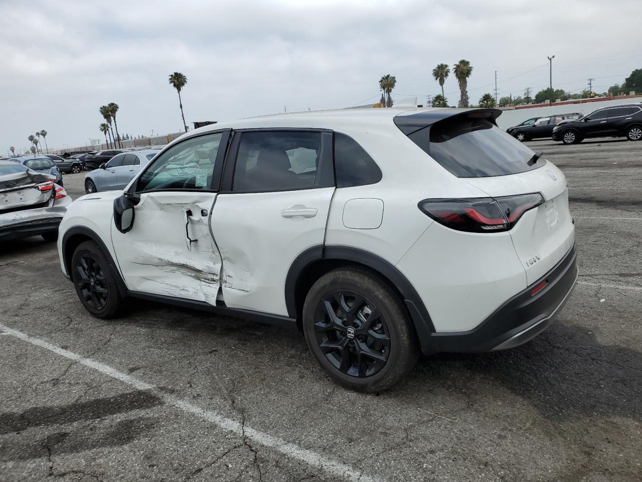 2025 Honda Hr-V Sport - zdjęcie 2