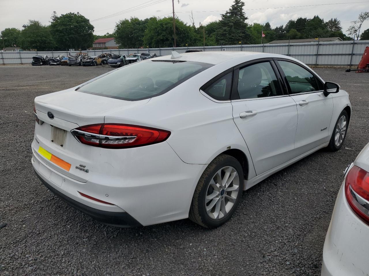 2019 Ford Fusion Se - zdjęcie 3