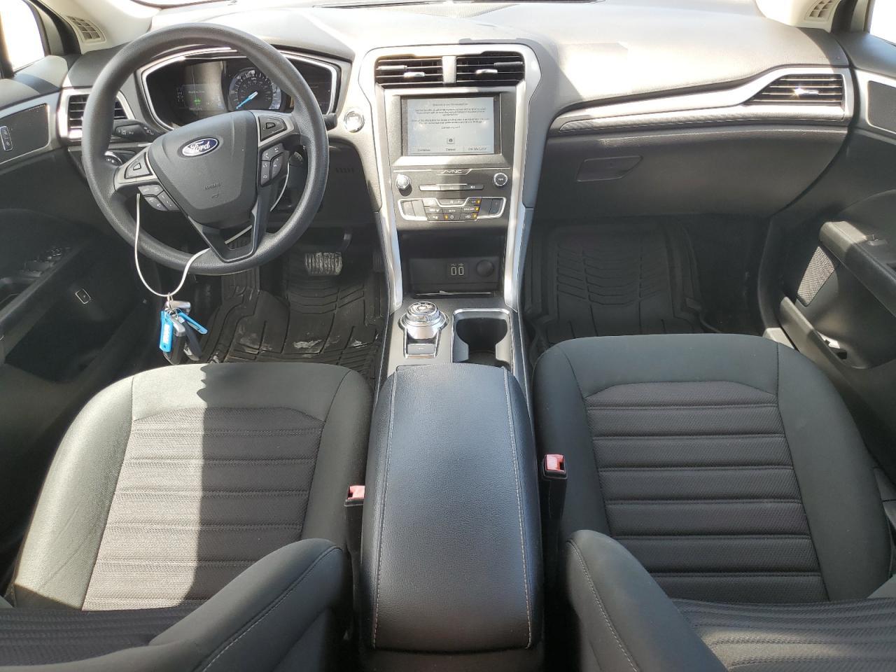 2019 Ford Fusion Se - zdjęcie 8