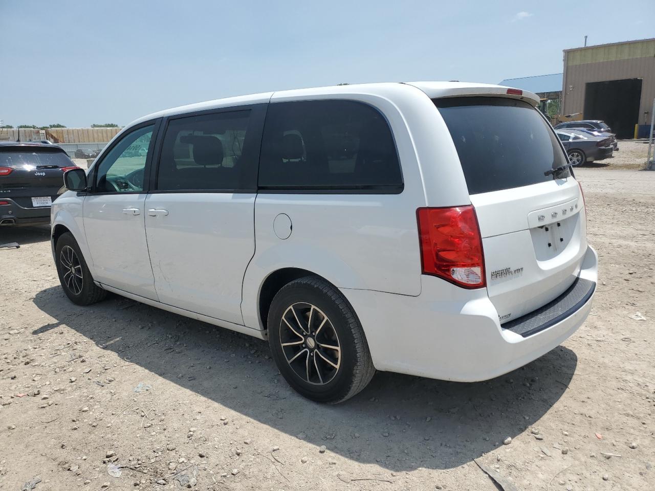 2018 Dodge Grand Caravan Se - zdjęcie 2