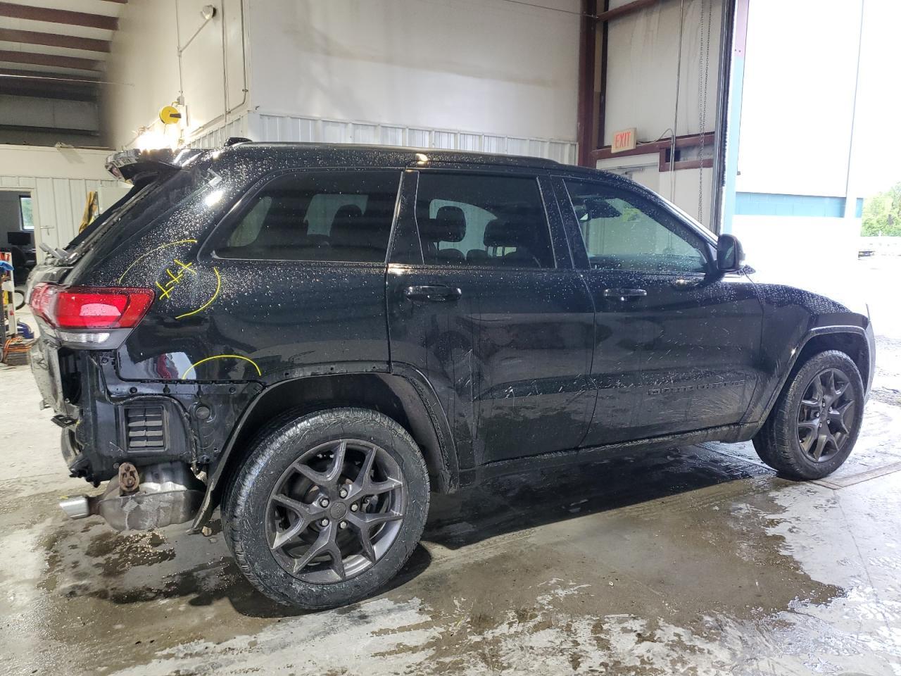 2021 Jeep Grand Cherokee Limited - zdjęcie 3