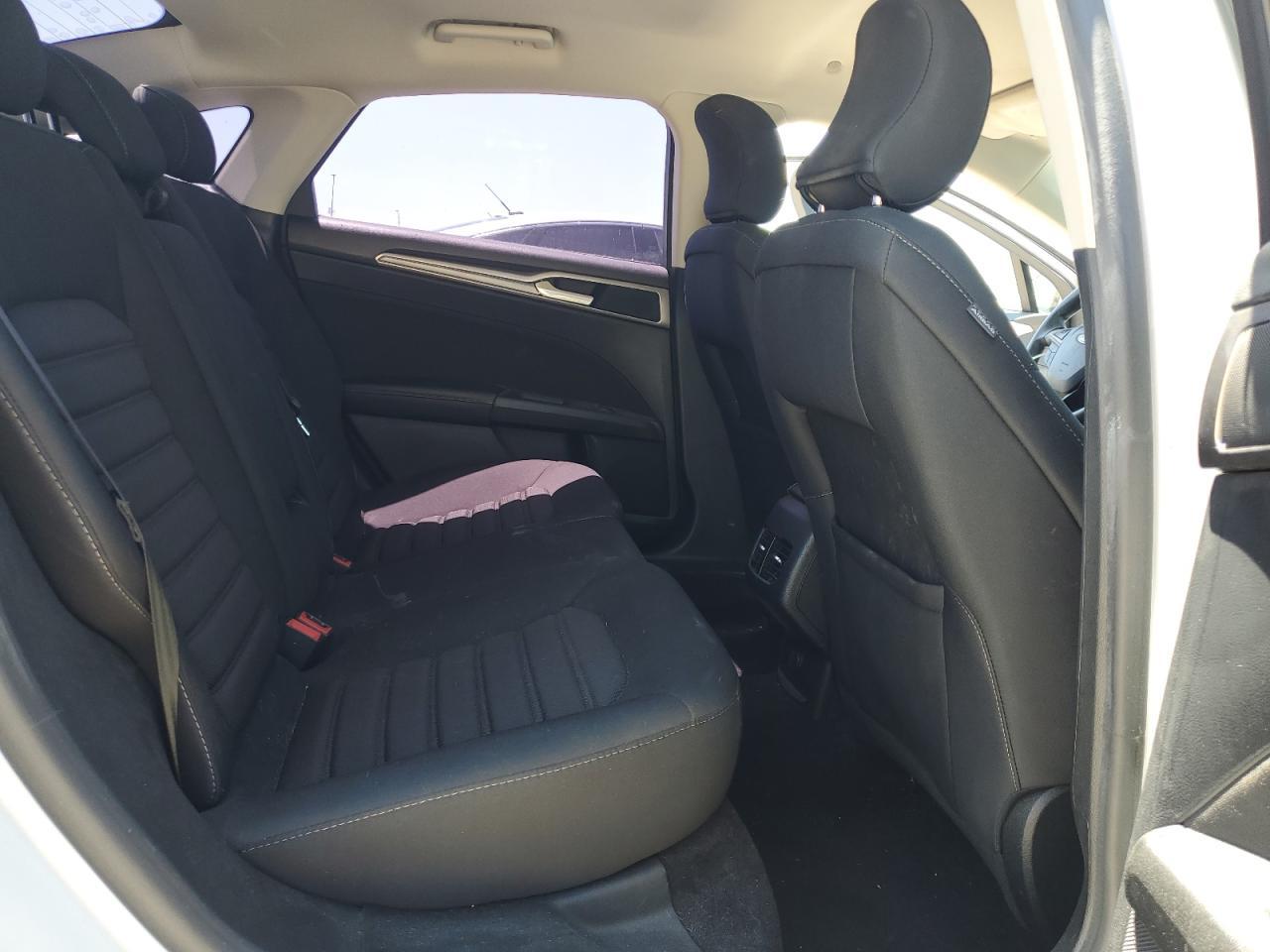 2019 Ford Fusion Se - zdjęcie 10