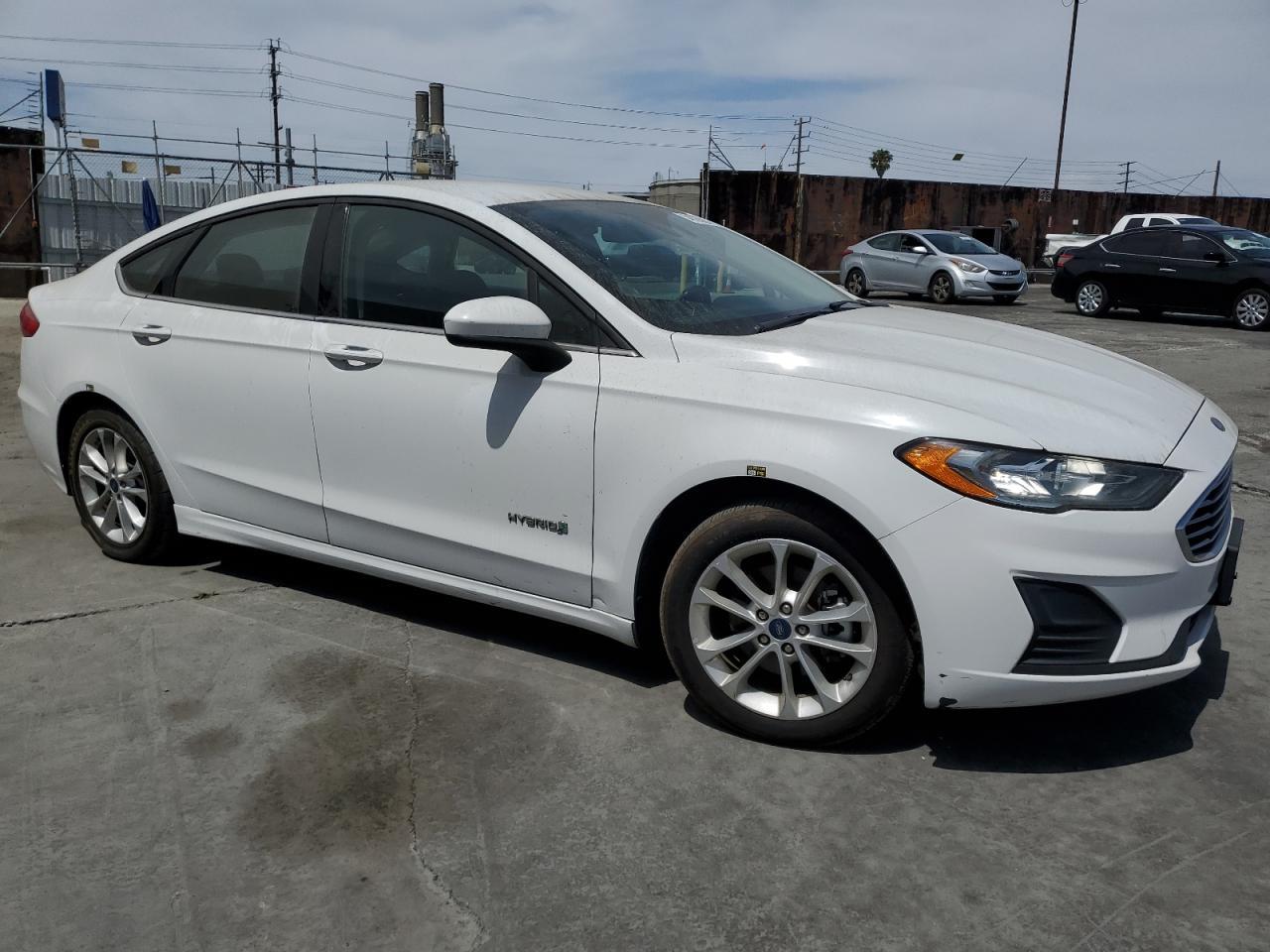 2019 Ford Fusion Se - zdjęcie 4