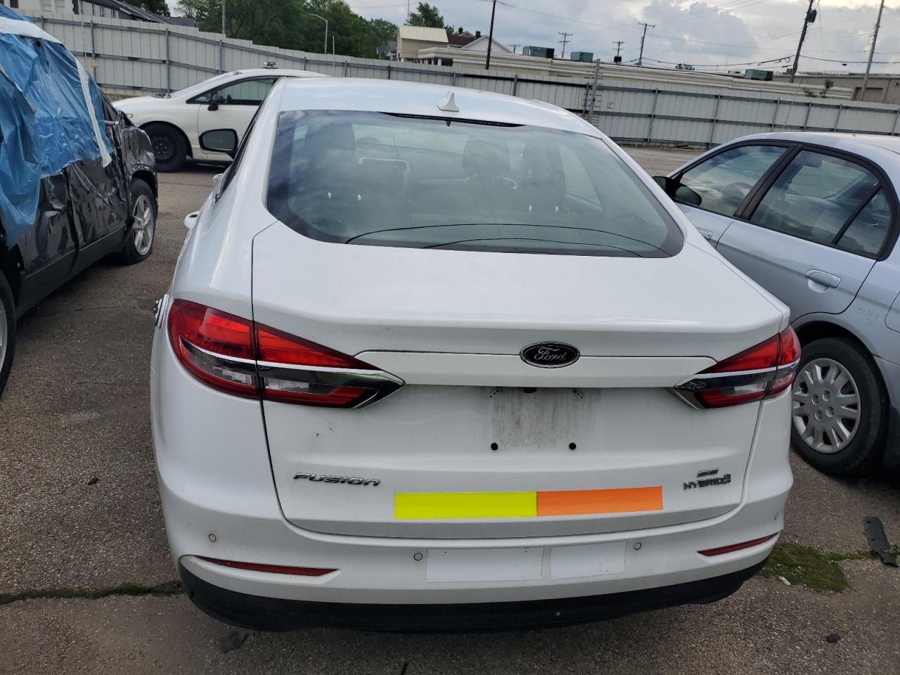 2019 Ford Fusion Se - zdjęcie 6