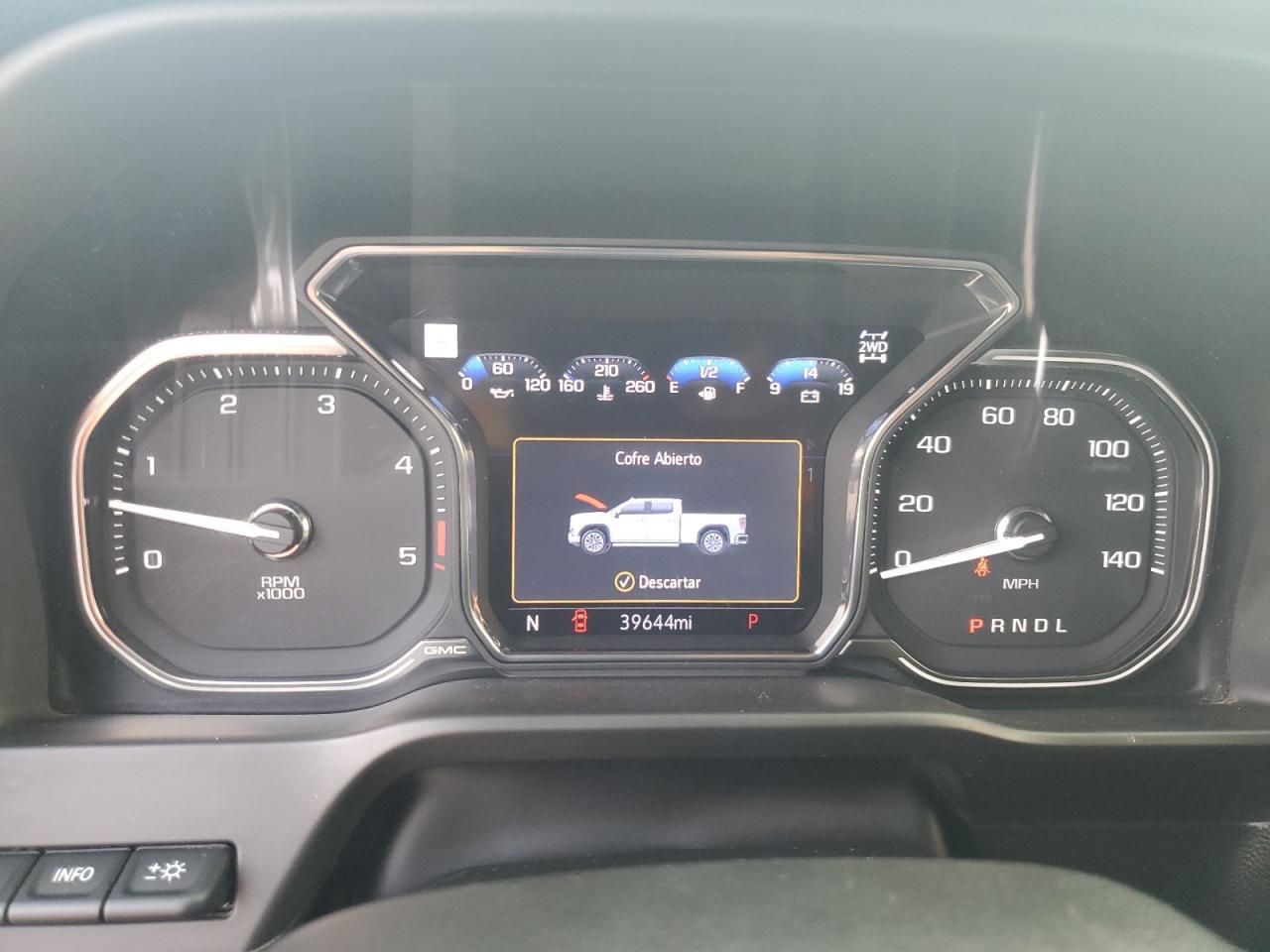 2022 GMC Sierra K2500 Denali - zdjęcie 9