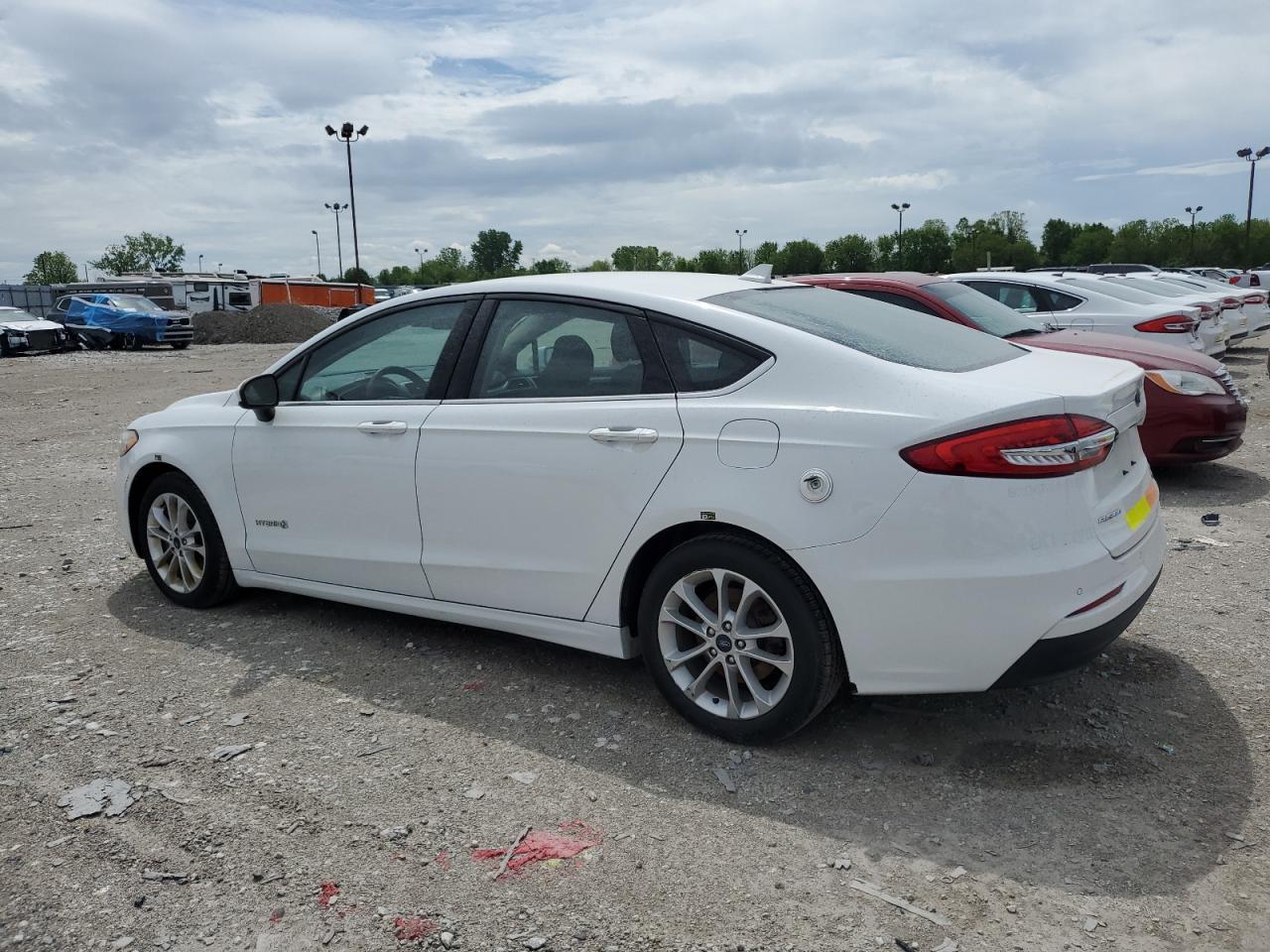 2019 Ford Fusion Se - zdjęcie 2