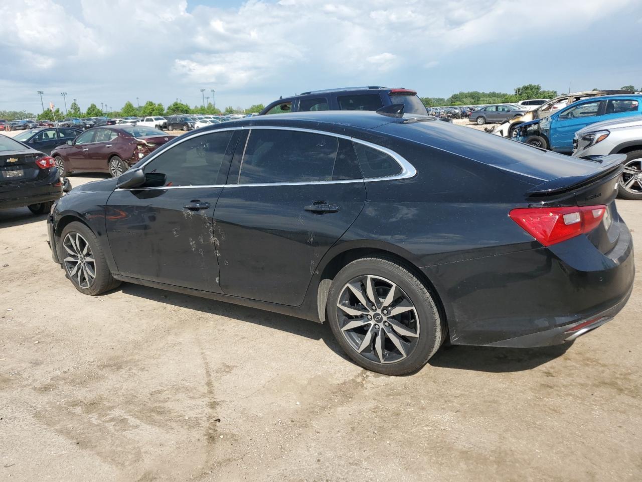 2024 Chevrolet Malibu Rs - zdjęcie 2