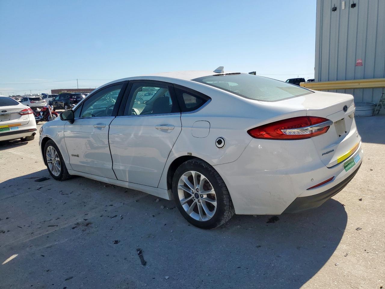 2019 Ford Fusion Se - zdjęcie 2
