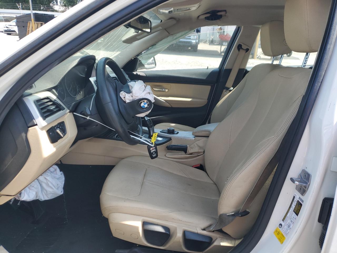 2018 BMW 320 I - zdjęcie 7