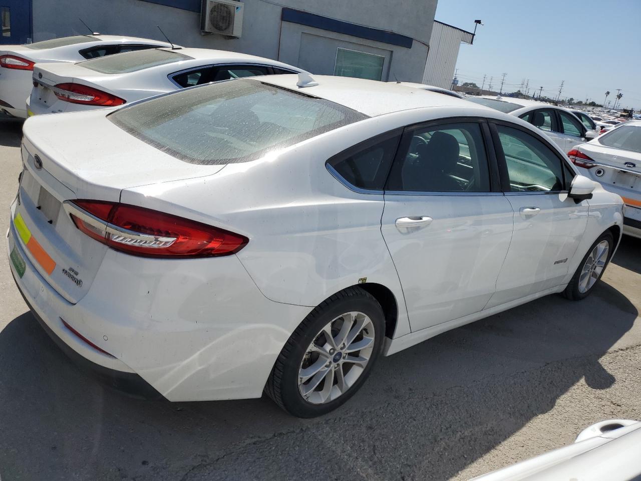 2019 Ford Fusion Se - zdjęcie 3