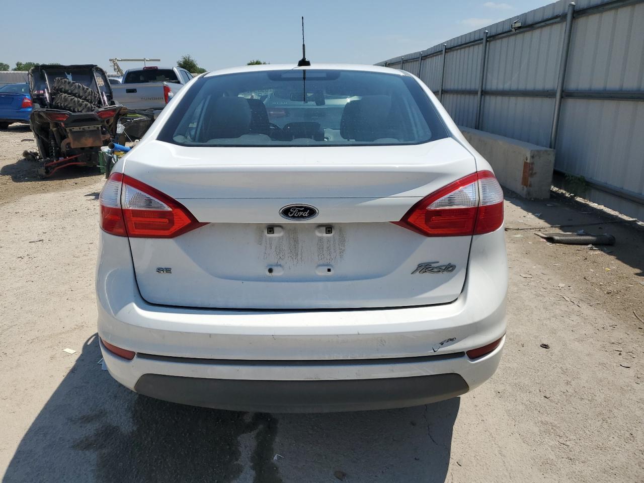 2014 Ford Fiesta Se - zdjęcie 6