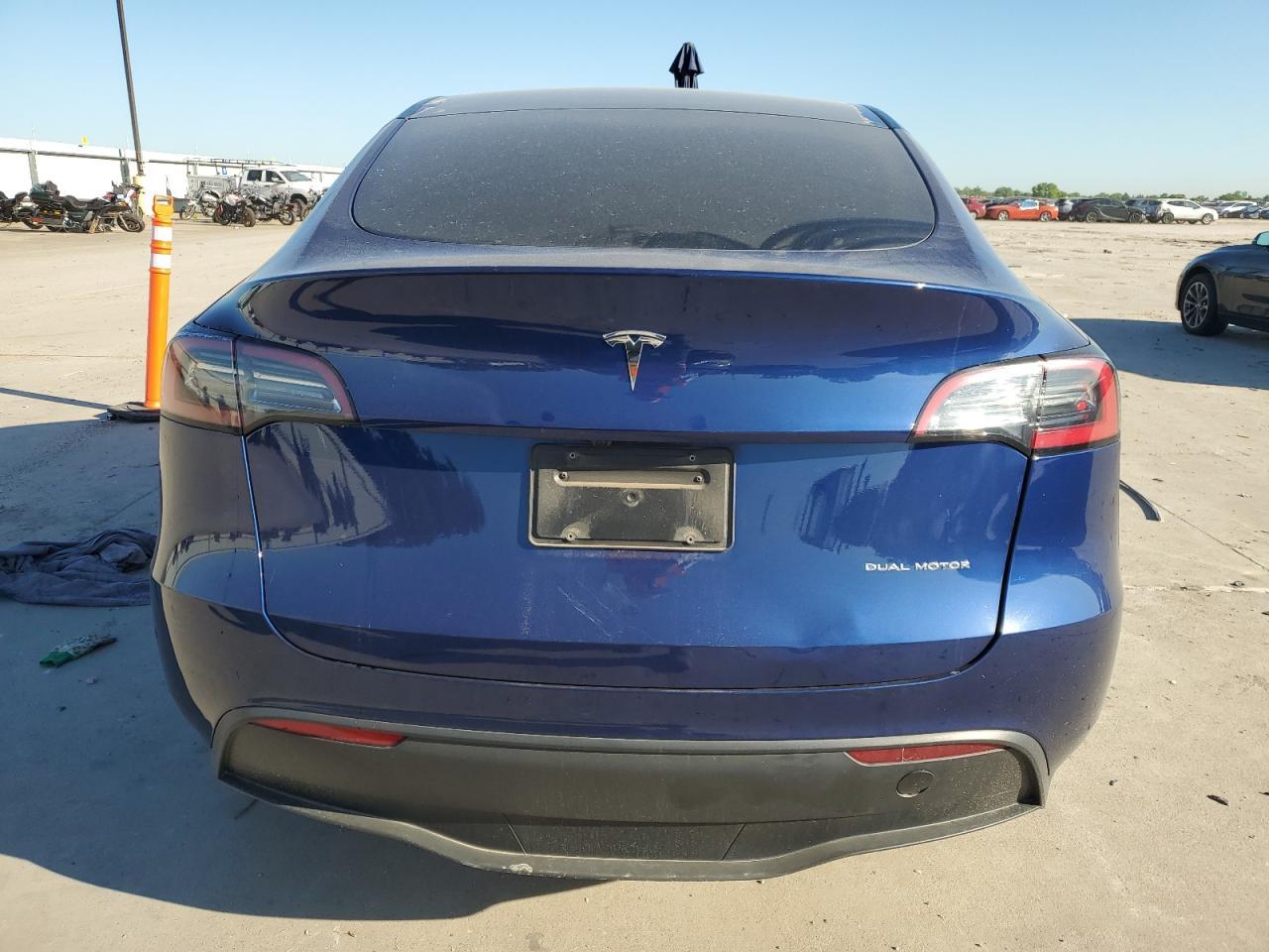 2023 Tesla Model Y - zdjęcie 6