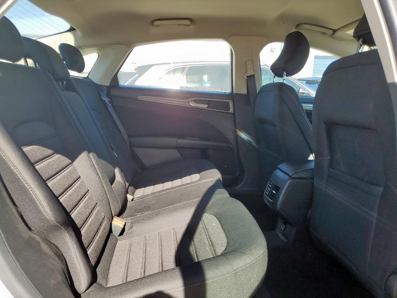 2019 Ford Fusion Se - zdjęcie 10