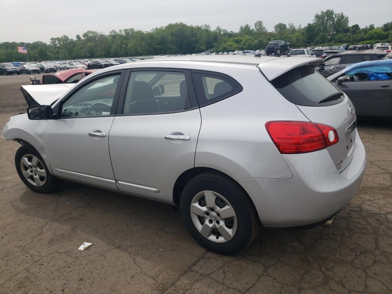 2013 Nissan Rogue S - zdjęcie 2