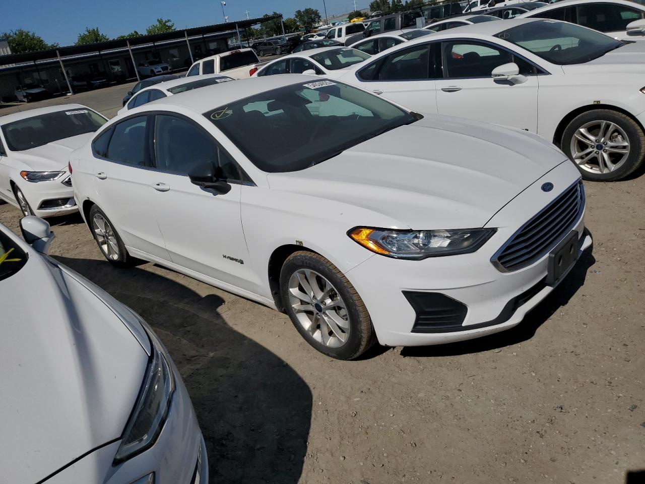 2019 Ford Fusion Se - zdjęcie 4
