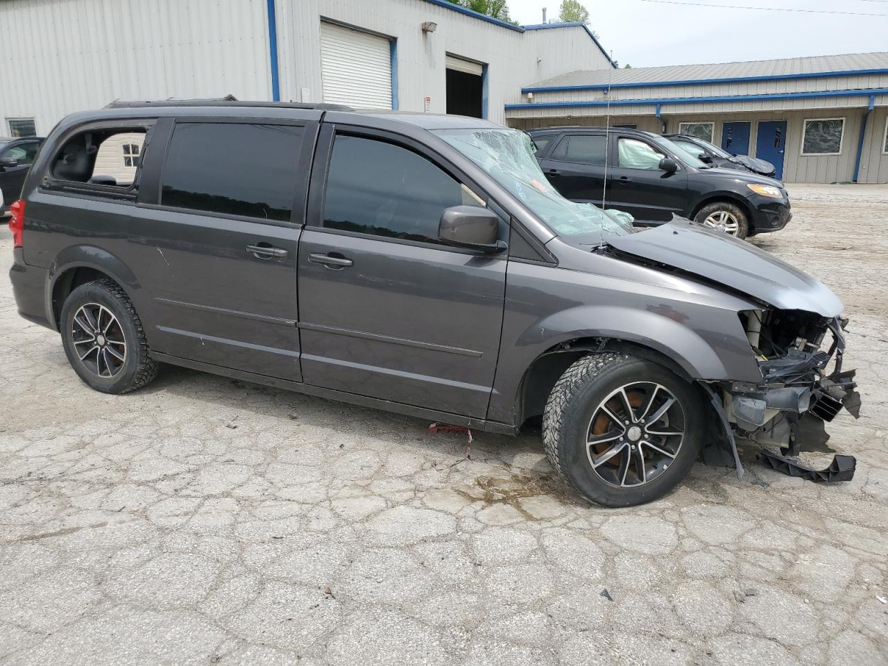 2017 Dodge Grand Caravan Gt - zdjęcie 4