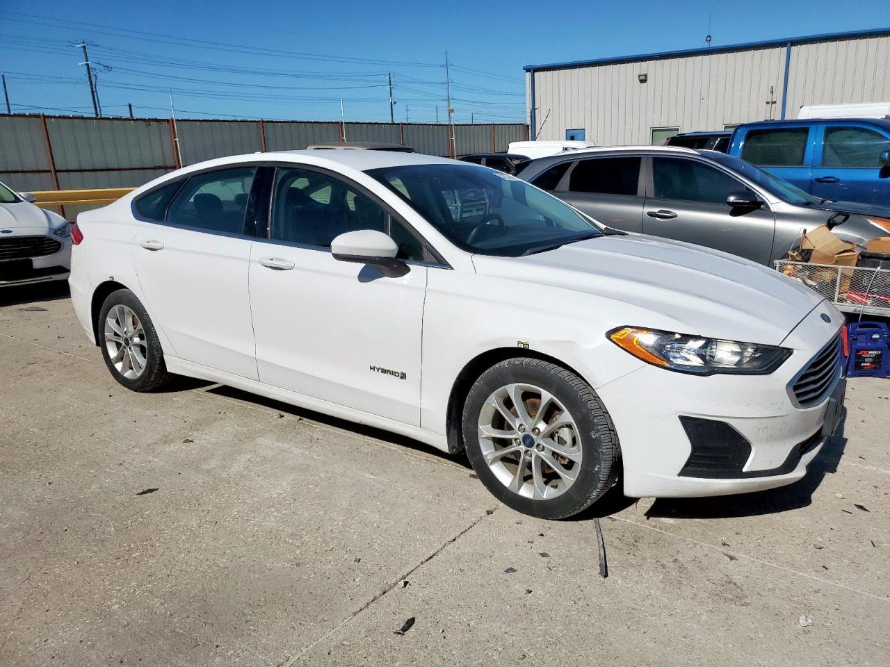 2019 Ford Fusion Se - zdjęcie 4