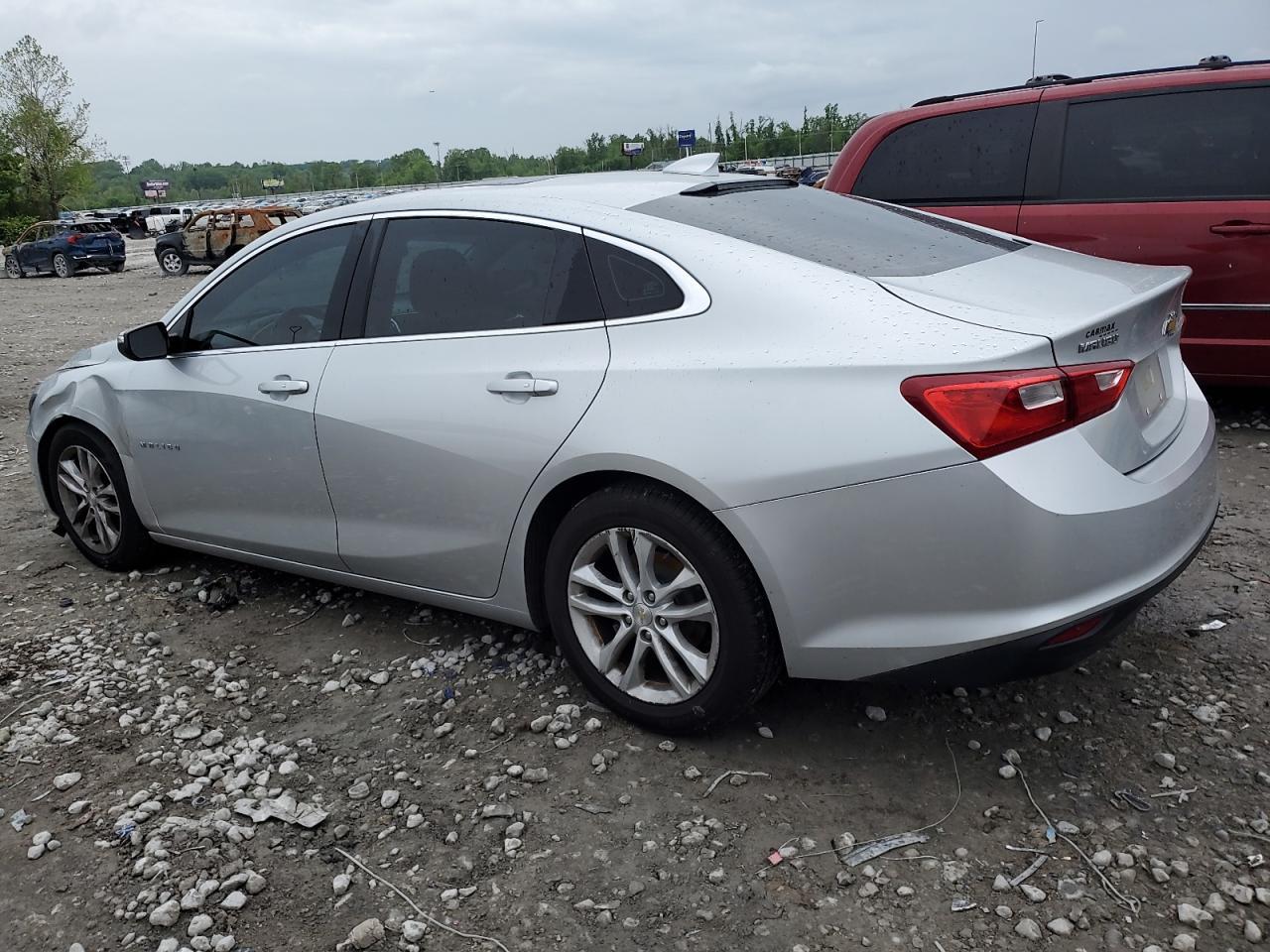 2018 Chevrolet Malibu Lt - zdjęcie 2