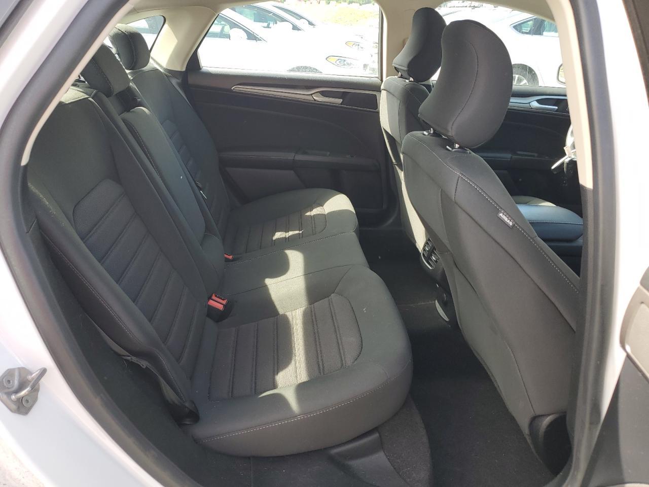 2019 Ford Fusion Se - zdjęcie 10